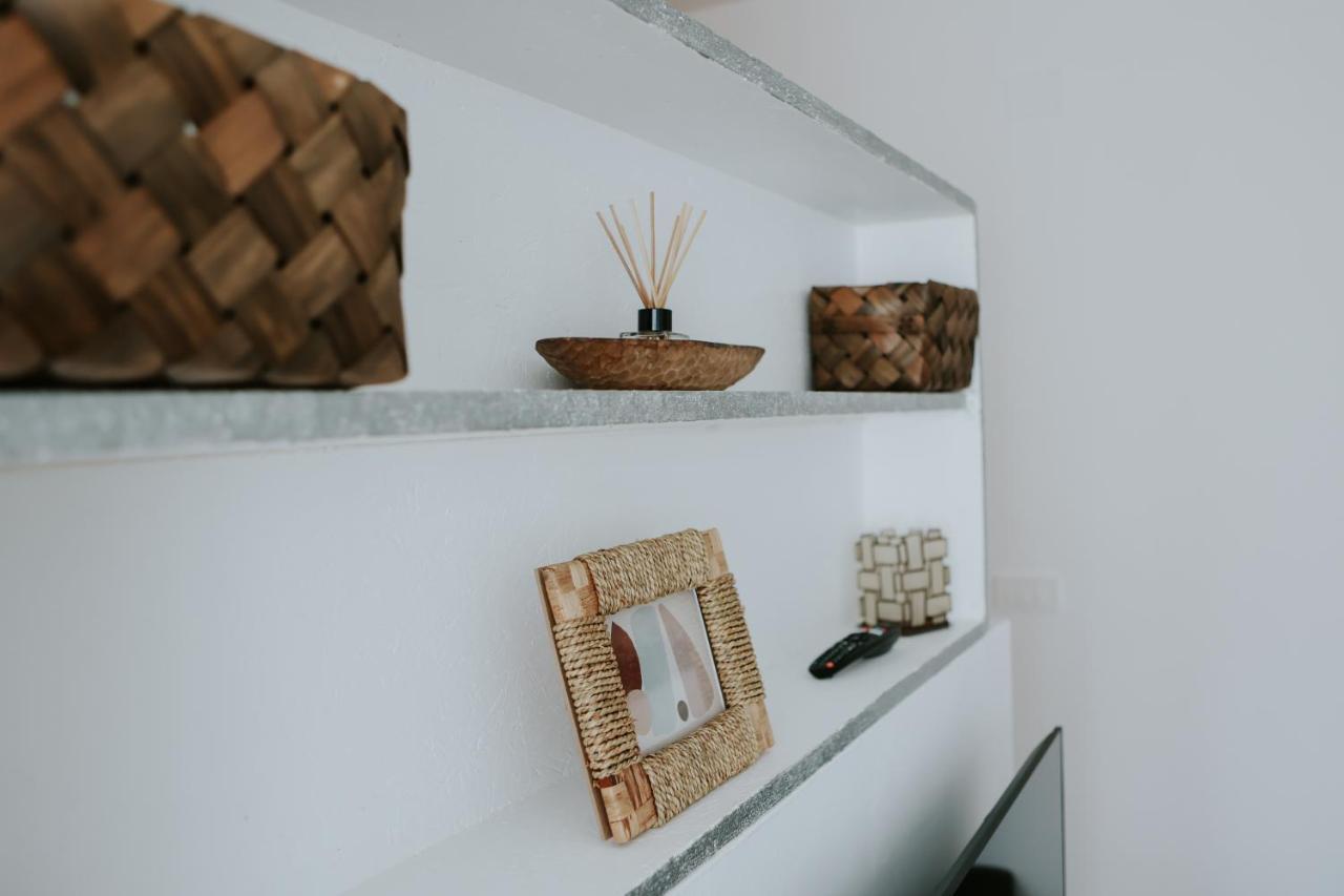 Apartman Nikola กอสปิช ภายนอก รูปภาพ